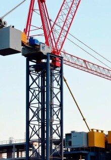 Подъем с умом: как не ошибиться с выбором строительного крана